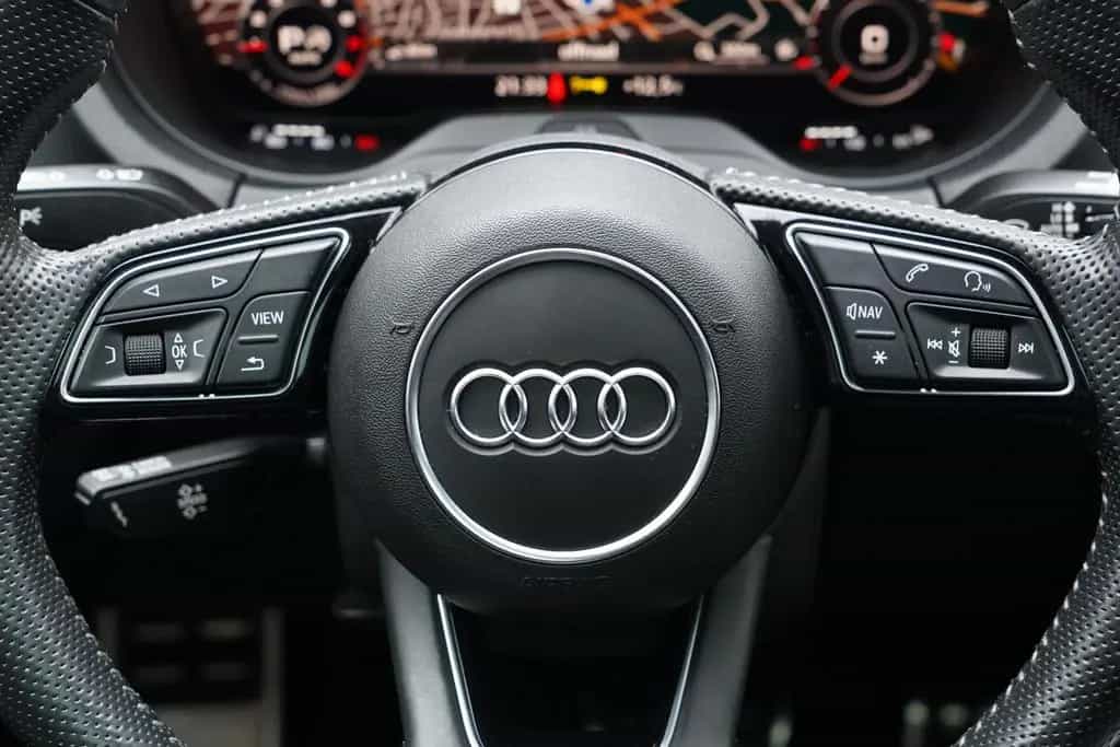 Audi A3 Sportback 35 TFSI S-Line Sport Plus Panorama 06/2019-photo-32