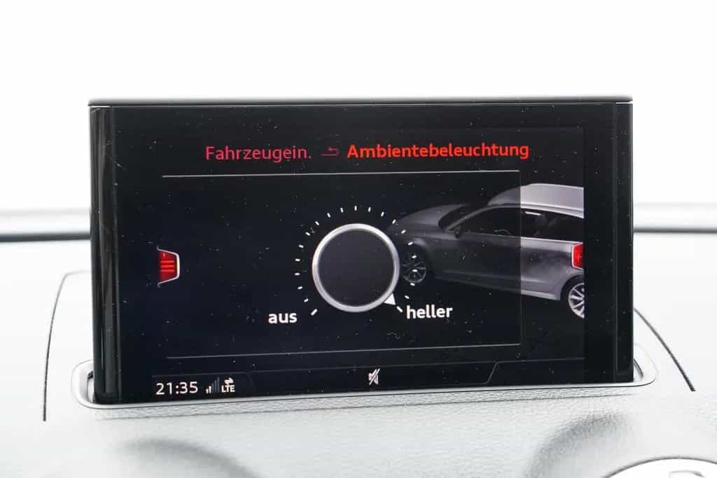 Audi A3 Sportback 35 TFSI S-Line Sport Plus Panorama 06/2019-photo-42