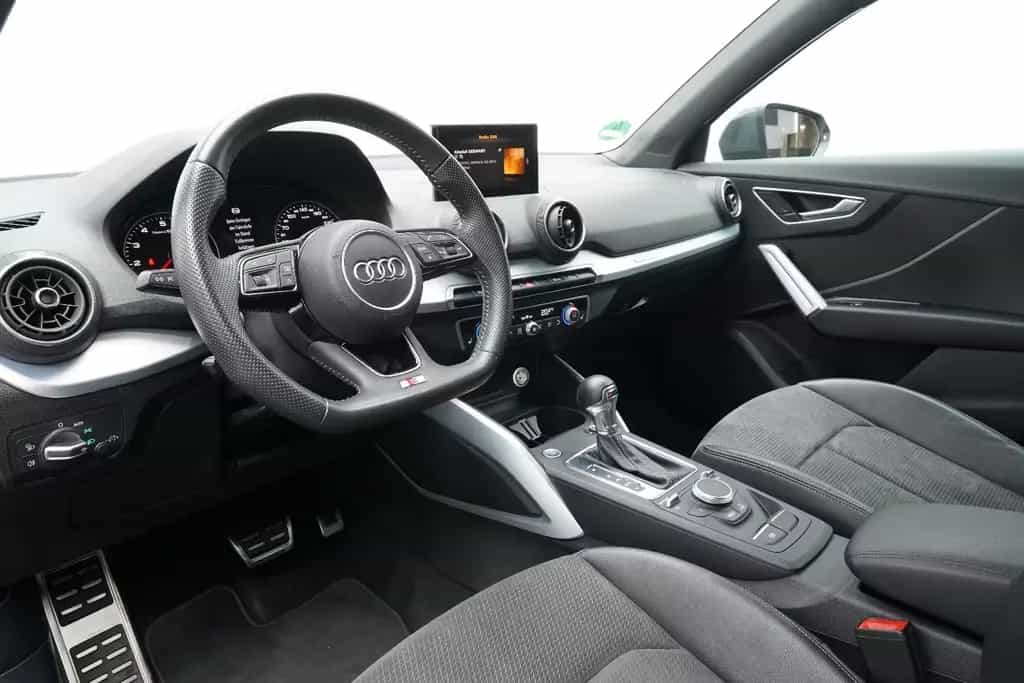 Audi Q2 40 TFSI S-Line Quattro Alcantara NAVI Keyless 07/2019-photo-13