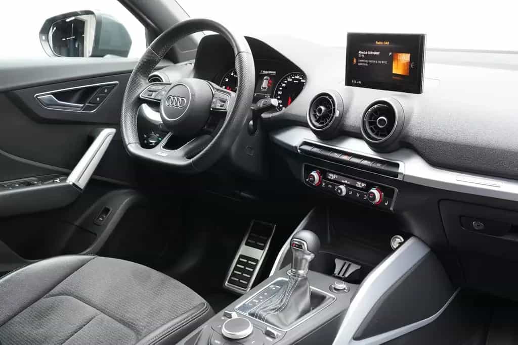 Audi Q2 40 TFSI S-Line Quattro Alcantara NAVI Keyless 07/2019-photo-16