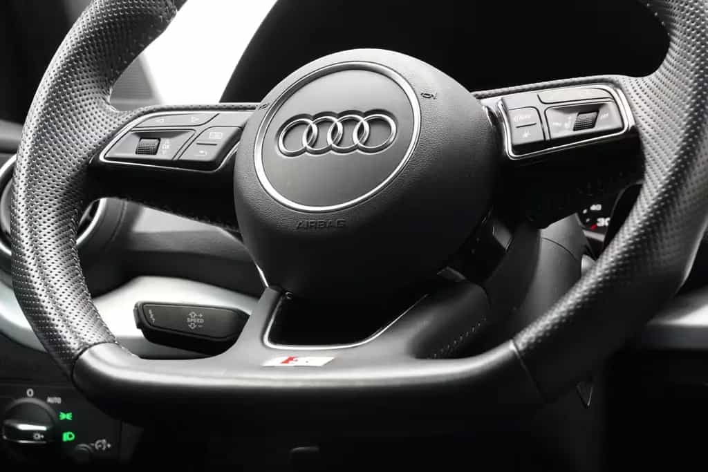 Audi Q2 40 TFSI S-Line Quattro Alcantara NAVI Keyless 07/2019-photo-25