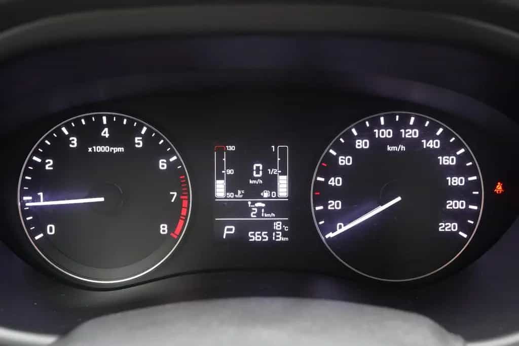 Hyundai i20 Trend Automatik Klima Tempomat PDC SHZ Temp. 03/2018-photo-22