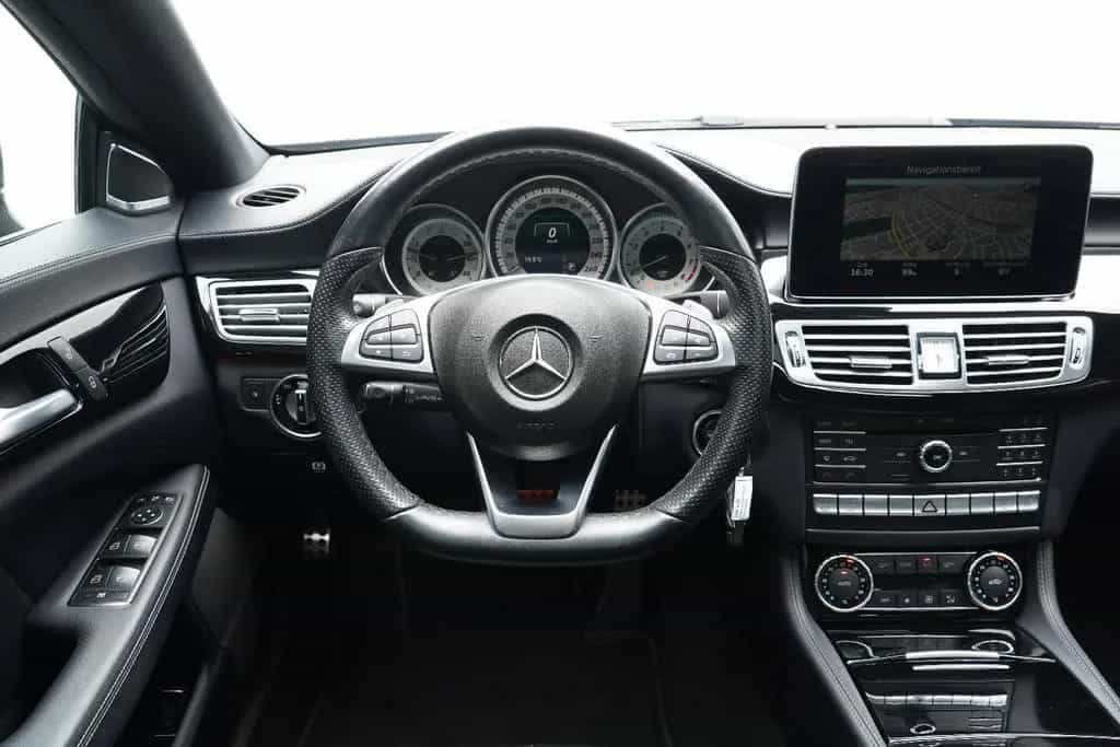 Mercedes-Benz CLS 400 Last Edition AMG LED Mopf Logic7 07/2017-photo-21