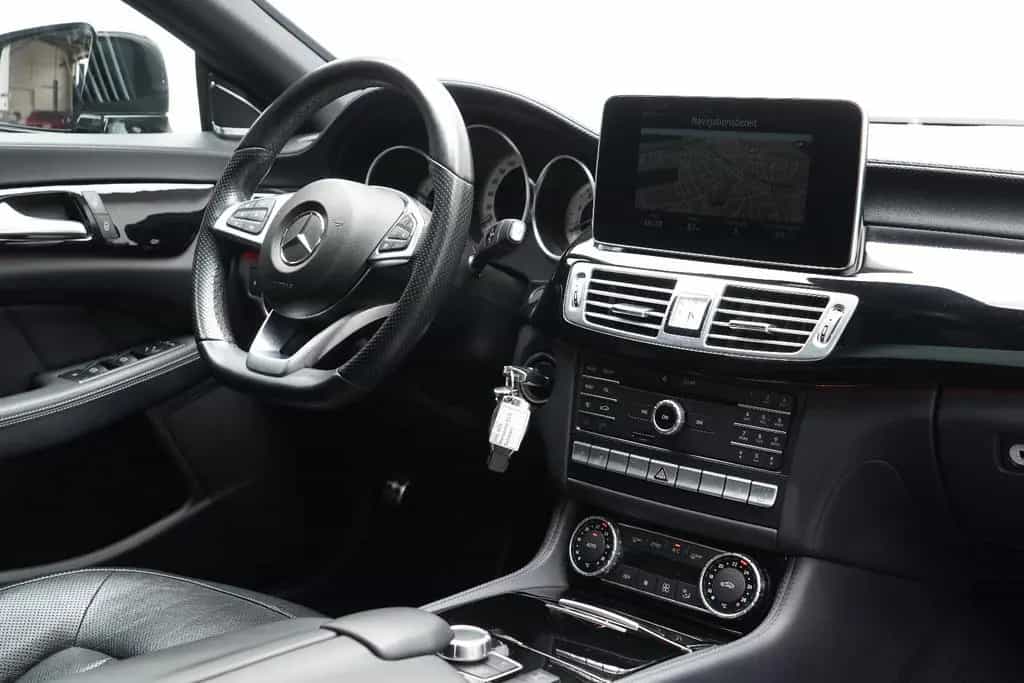 Mercedes-Benz CLS 400 Last Edition AMG LED Mopf Logic7 07/2017-photo-23