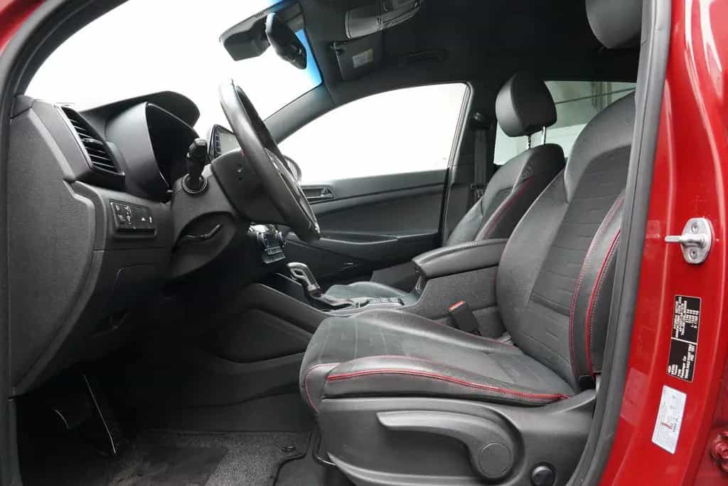 Hyundai TUCSON 1.6 GDi N-Line LED R-Kamera NAVI PDC SHZ 10/2019-photo-17