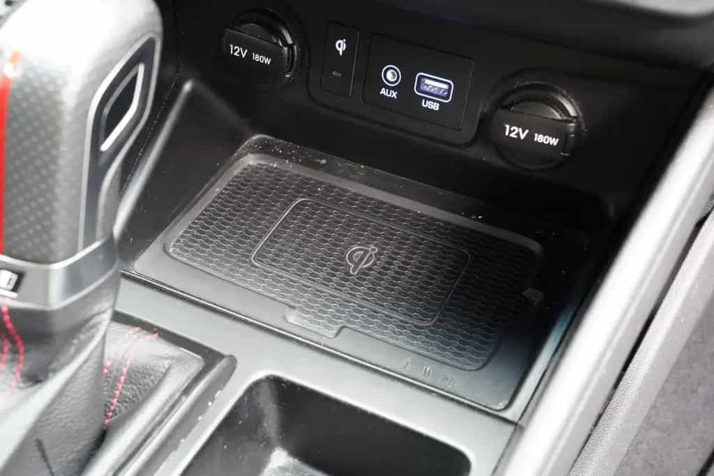 Hyundai TUCSON 1.6 GDi N-Line LED R-Kamera NAVI PDC SHZ 10/2019-photo-32