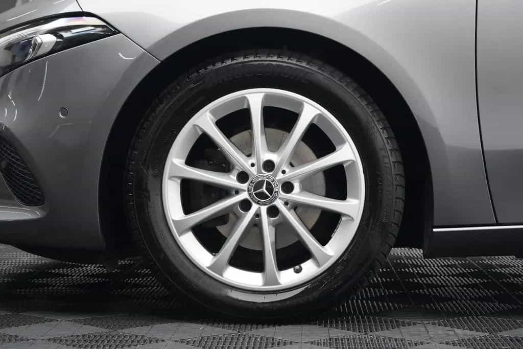 Mercedes-Benz A 180 Progressive LED MBUX Keyless SHZ Tempomat 03/2019-photo-11