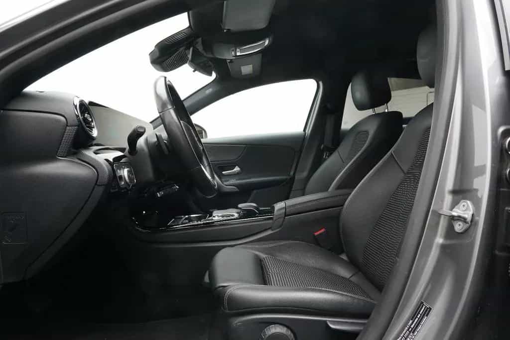 Mercedes-Benz A 180 Progressive LED MBUX Keyless SHZ Tempomat 03/2019-photo-18