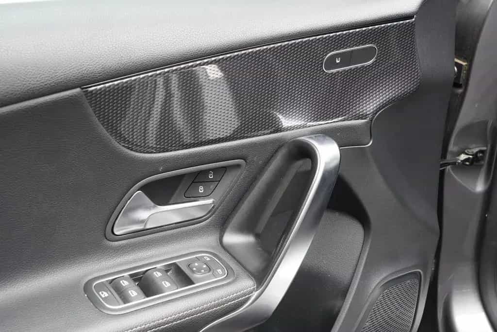 Mercedes-Benz A 180 Progressive LED MBUX Keyless SHZ Tempomat 03/2019-photo-30