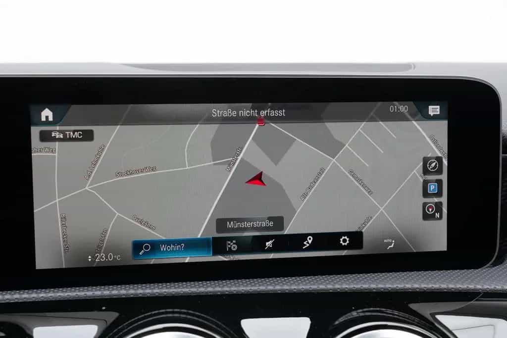 Mercedes-Benz A 180 Progressive LED MBUX Keyless SHZ Tempomat 03/2019-photo-32