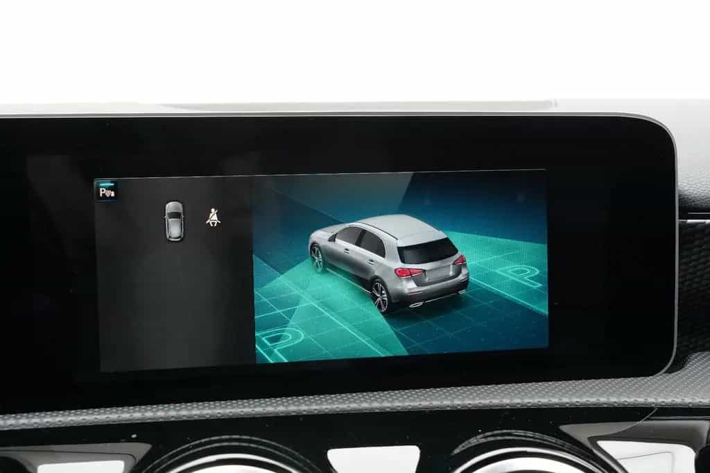 Mercedes-Benz A 180 Progressive LED MBUX Keyless SHZ Tempomat 03/2019-photo-34