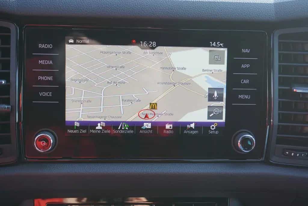 Skoda Kodiaq 1.5 TSI Sportline LED Navi 4x Sitzheizung 01/2020-photo-25