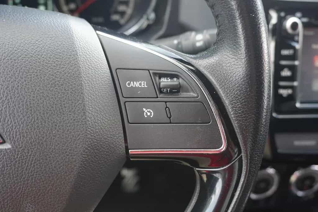 Mitsubishi ASX 1.6 Navi Kamera Sitzheizung DAB Bluetooth 06/2018-photo-23