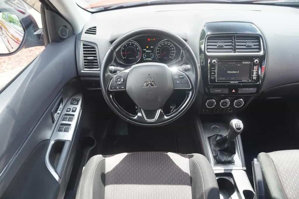 Mitsubishi ASX 1.6 Navi Kamera Sitzheizung DAB Bluetooth 06/2018-photo-8