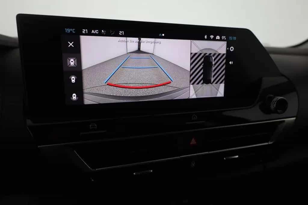 Citroën C4 PureTech 130 Aut. LED ACC Navi Kamera 11/2024-photo-26