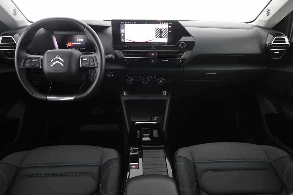 Citroën C4 PureTech 130 Aut. LED ACC Navi Kamera 11/2024-photo-8