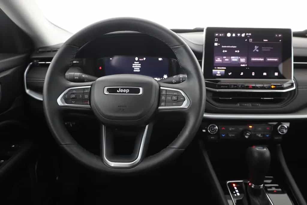Jeep Compass 1.3 Limited 360° Totwinkel LED Teilleder 07/2021-photo-10