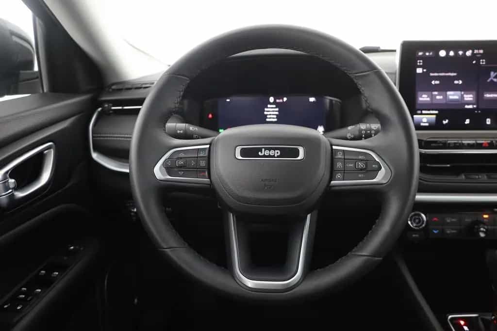 Jeep Compass 1.3 Limited 360° Totwinkel LED Teilleder 07/2021-photo-14