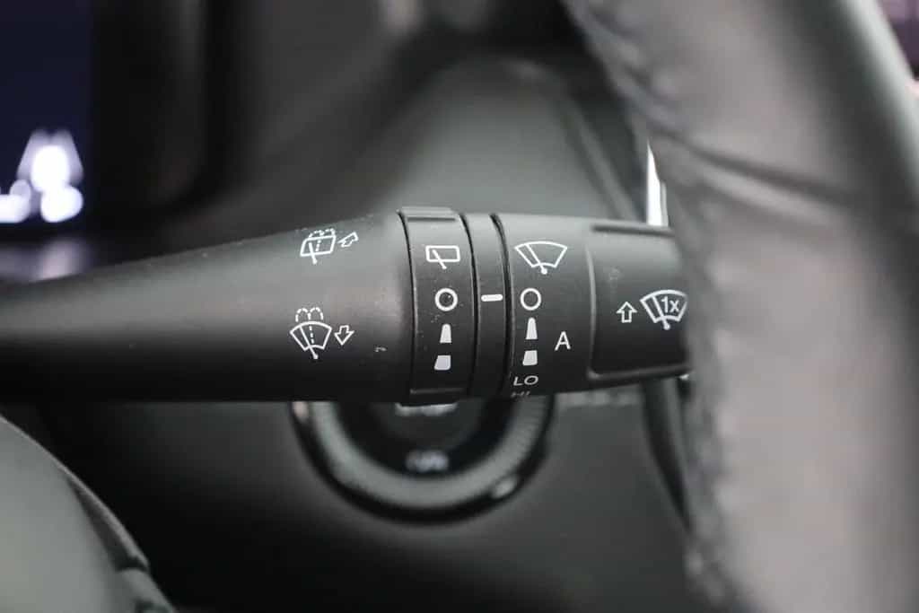 Jeep Compass 1.3 Limited 360° Totwinkel LED Teilleder 07/2021-photo-19