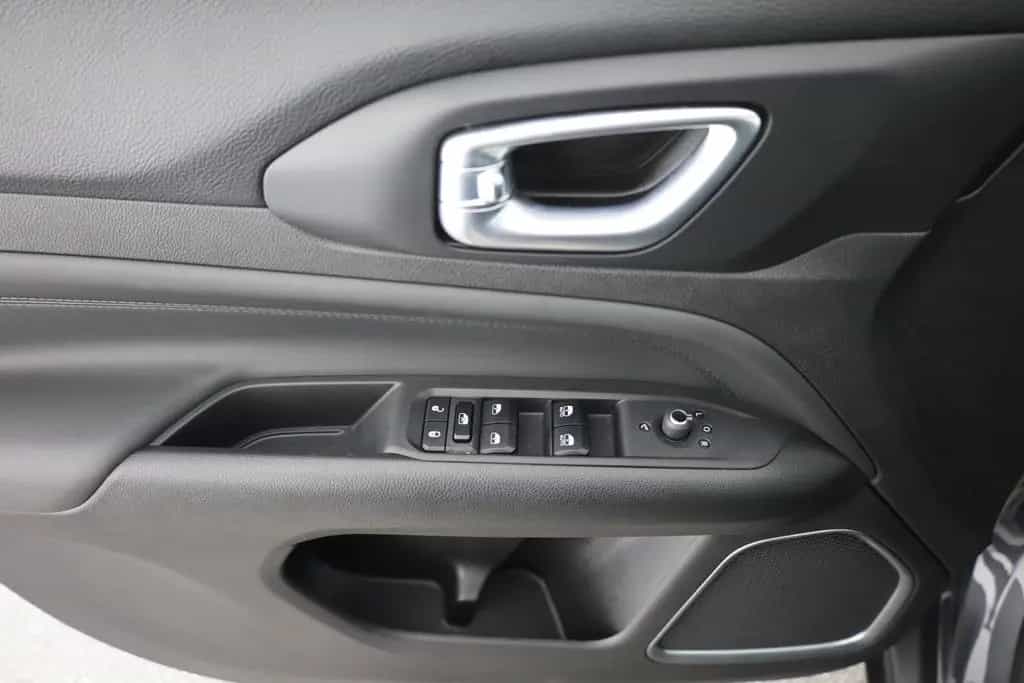 Jeep Compass 1.3 Limited 360° Totwinkel LED Teilleder 07/2021-photo-21