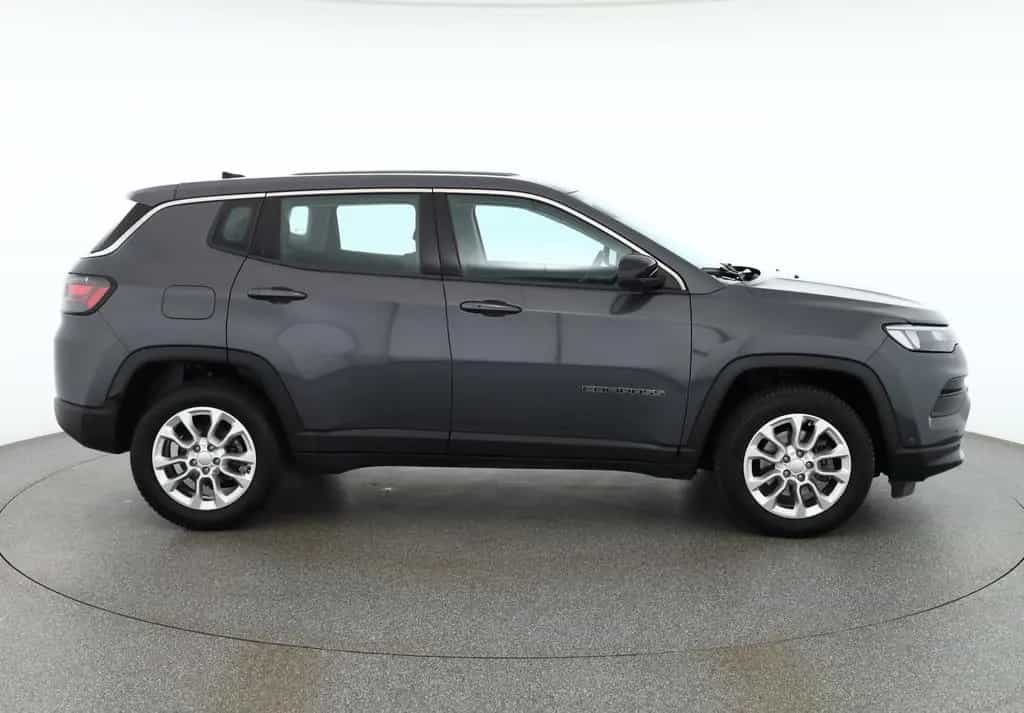 Jeep Compass 1.3 Limited 360° Totwinkel LED Teilleder 07/2021-photo-6
