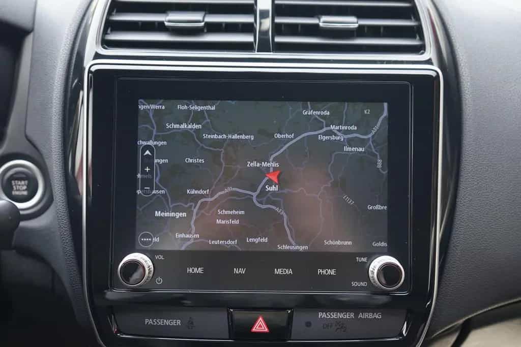 Mitsubishi ASX 2.0 MIVEC 2WD LED Totwinkel Navi Alcantara 10/2019-photo-11