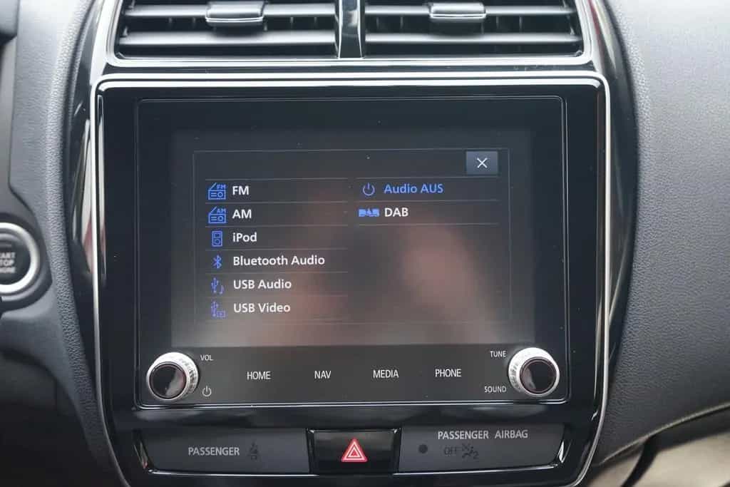 Mitsubishi ASX 2.0 MIVEC 2WD LED Totwinkel Navi Alcantara 10/2019-photo-16