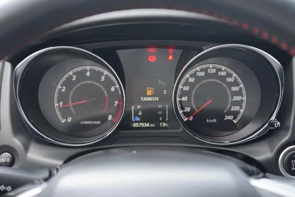 Mitsubishi ASX 2.0 MIVEC 2WD LED Totwinkel Navi Alcantara 10/2019-photo-27