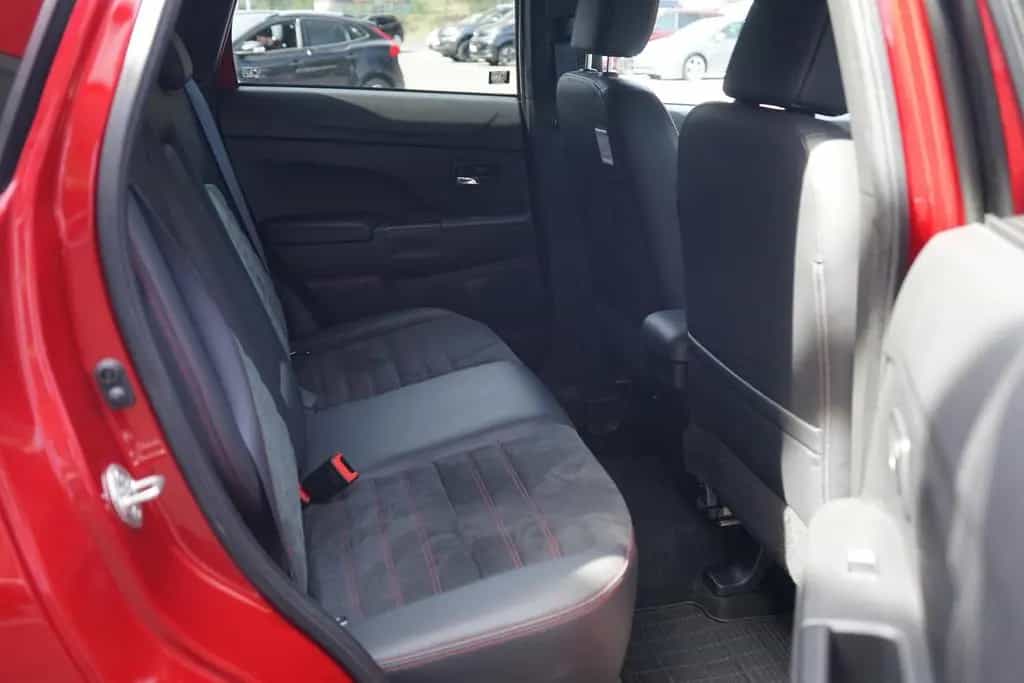 Mitsubishi ASX 2.0 MIVEC 2WD LED Totwinkel Navi Alcantara 10/2019-photo-33