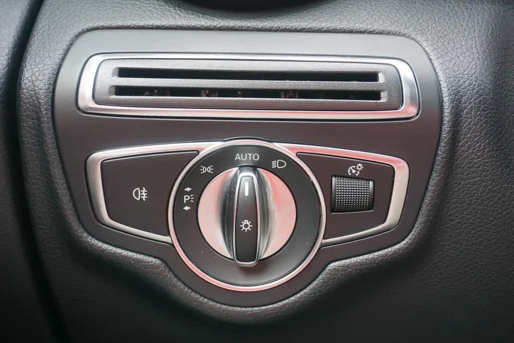 Mercedes-Benz GLC 200 GLC 220 d AMG Line 4Matic LED Navi Leder Kamera 05/2018-photo-23