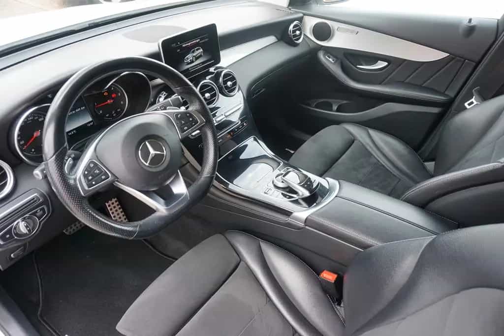 Mercedes-Benz GLC 200 GLC 220 d AMG Line 4Matic LED Navi Leder Kamera 05/2018-photo-7