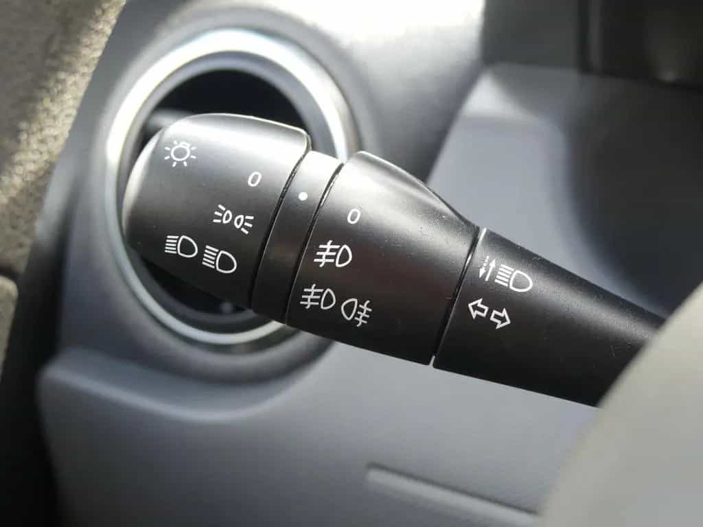 Dacia Duster 1.2 Laureate 4x2 Klima Tempomat USB AUX 09/2017-photo-19