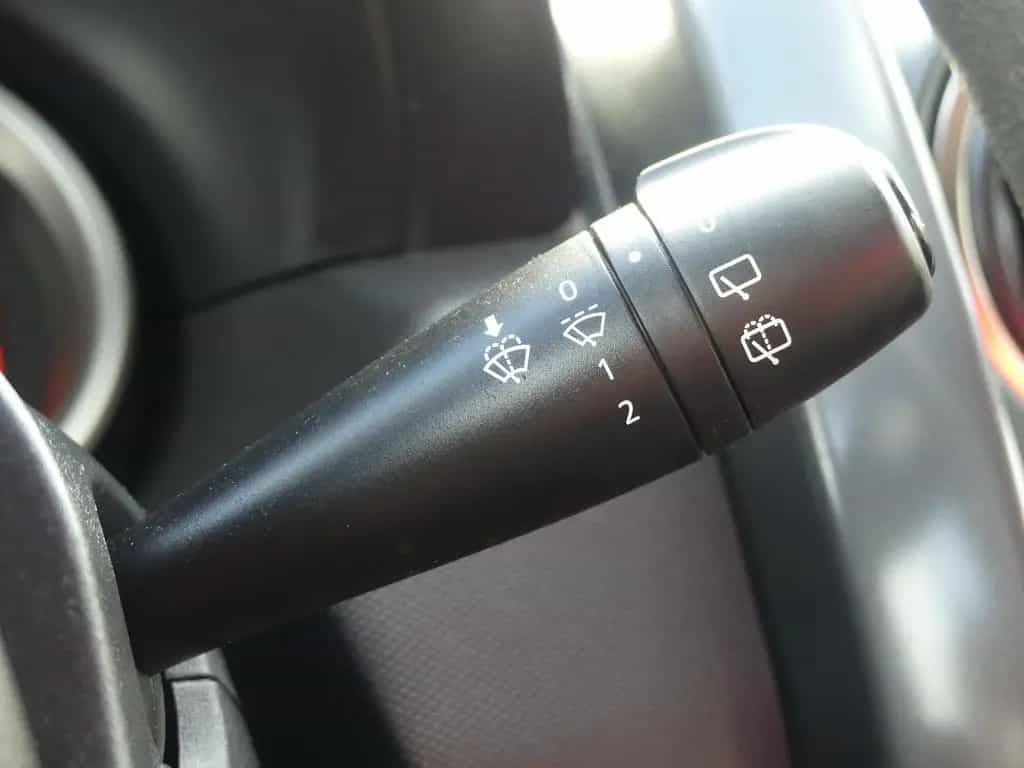 Dacia Duster 1.2 Laureate 4x2 Klima Tempomat USB AUX 09/2017-photo-20