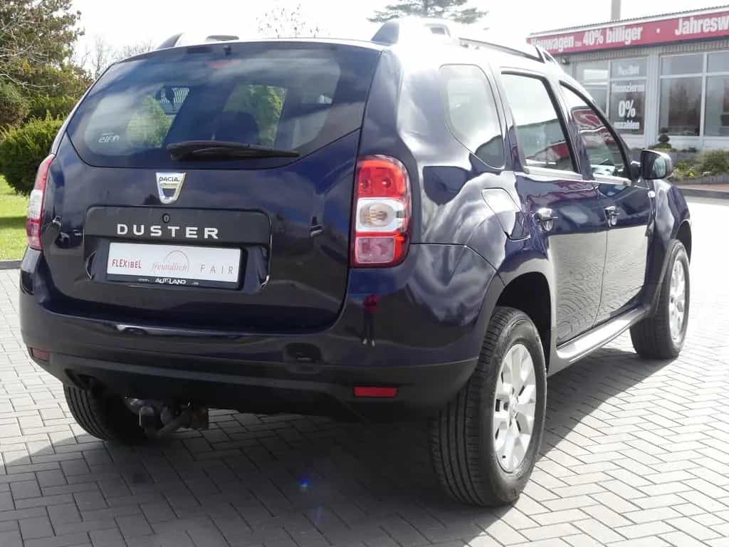 Dacia Duster 1.2 Laureate 4x2 Klima Tempomat USB AUX 09/2017-photo-4