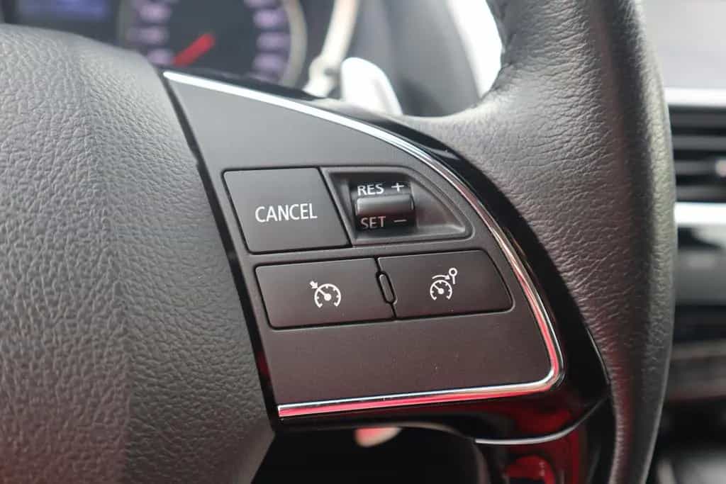 Mitsubishi Eclipse Cross 1.5 T-MIVEC 360° Head-Up AHK AWD 03/2018-photo-13