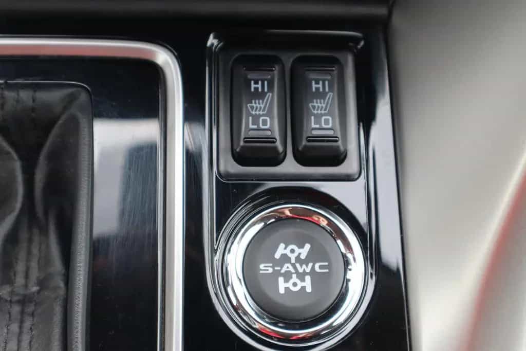 Mitsubishi Eclipse Cross 1.5 T-MIVEC 360° Head-Up AHK AWD 03/2018-photo-26