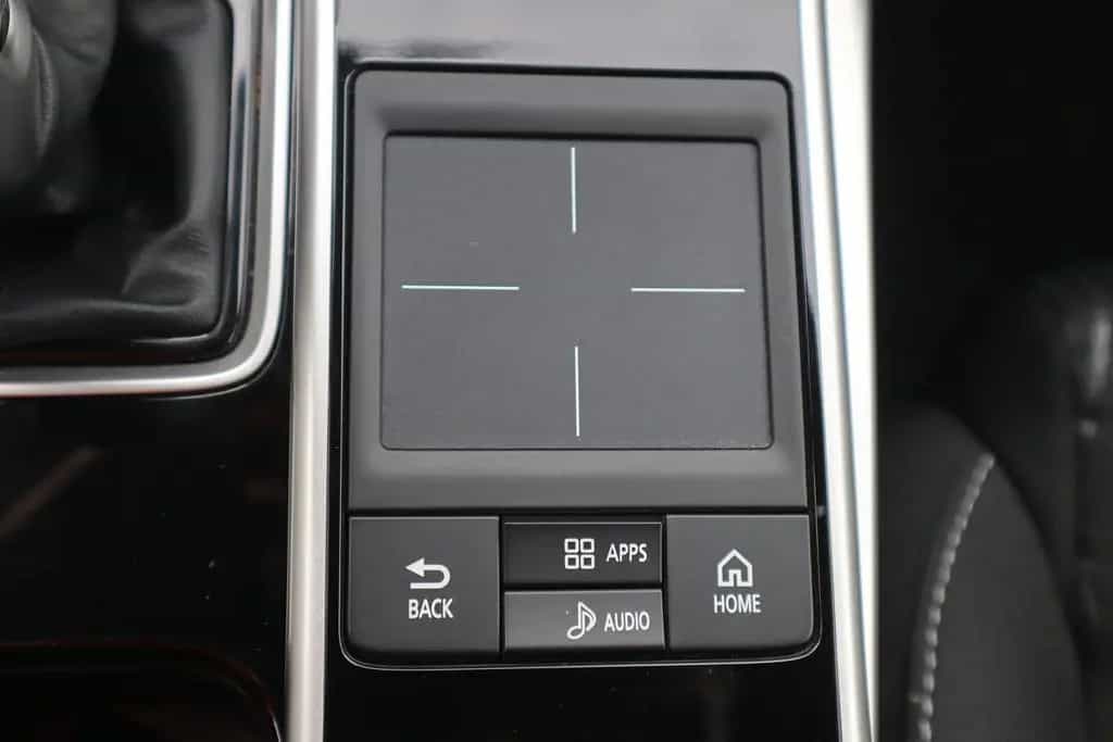 Mitsubishi Eclipse Cross 1.5 T-MIVEC 360° Head-Up AHK AWD 03/2018-photo-28