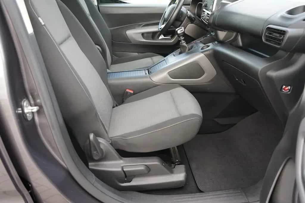 Toyota Proace (Verso) Proace City Verso 1.2 L1 Team D 04/2020-photo-10