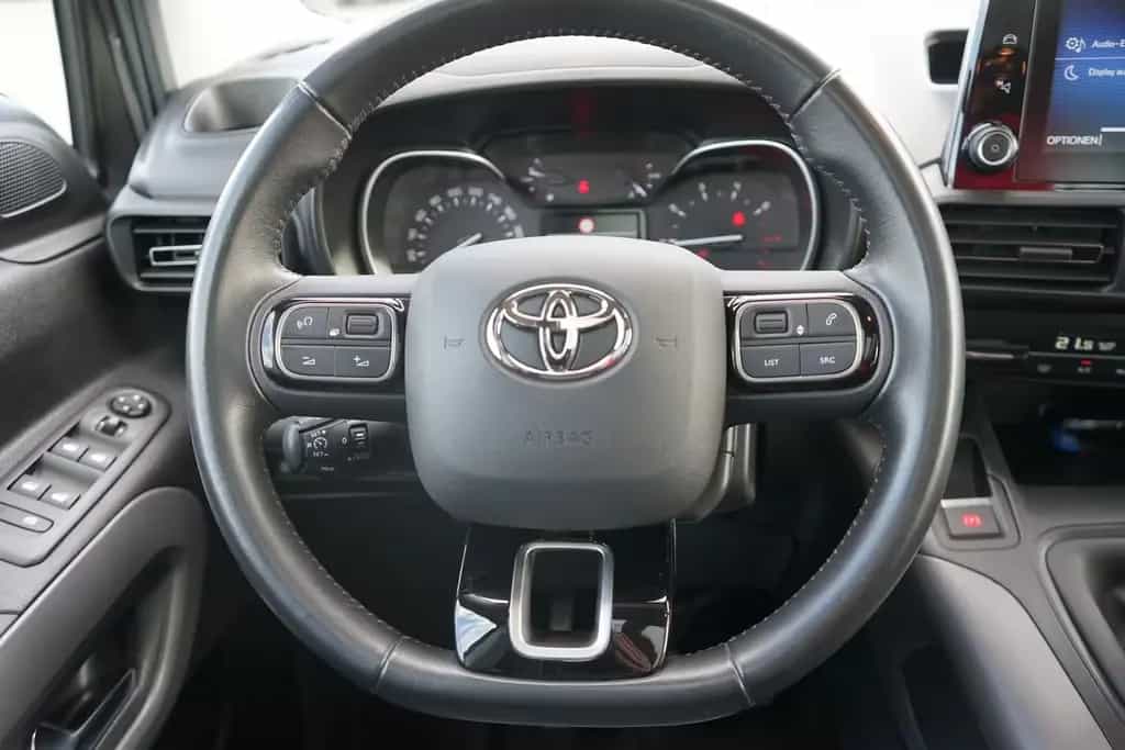 Toyota Proace (Verso) Proace City Verso 1.2 L1 Team D 04/2020-photo-17