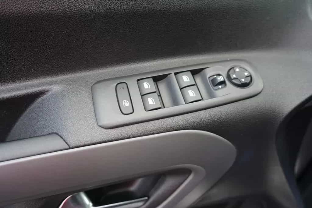 Toyota Proace (Verso) Proace City Verso 1.2 L1 Team D 04/2020-photo-18