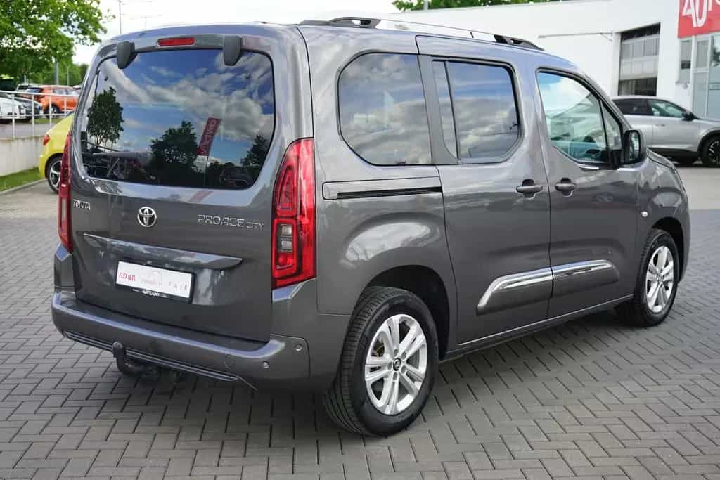 Toyota Proace (Verso) Proace City Verso 1.2 L1 Team D 04/2020-photo-5
