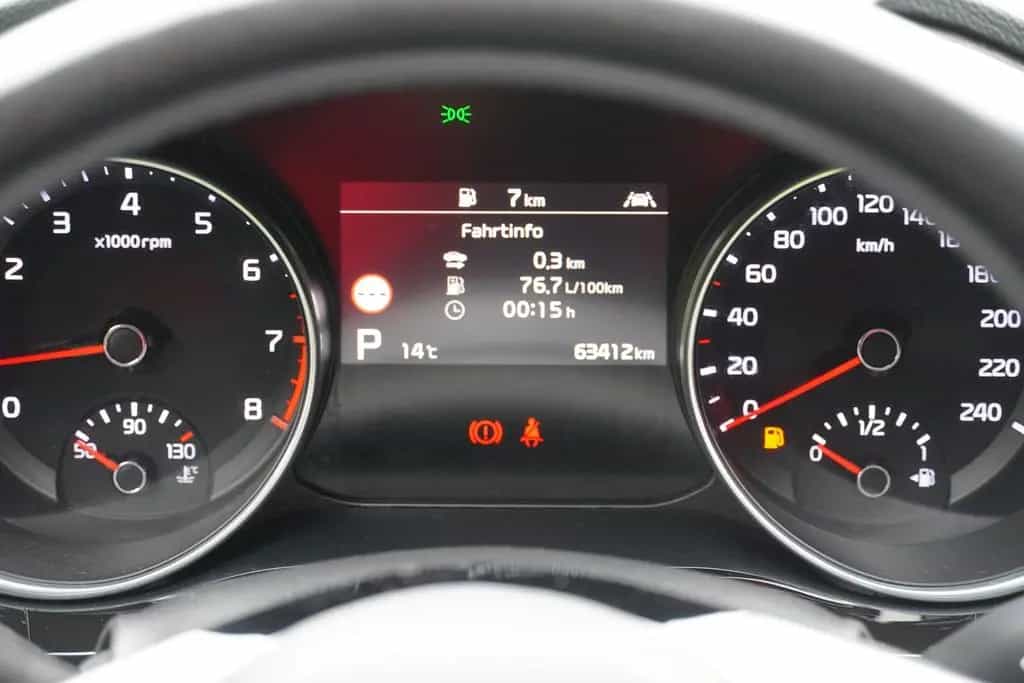 Kia cee'd / Ceed Ceed 1.4 T-GDI DCT Spirit LED ACC Navi Kamera 01/2020-photo-13