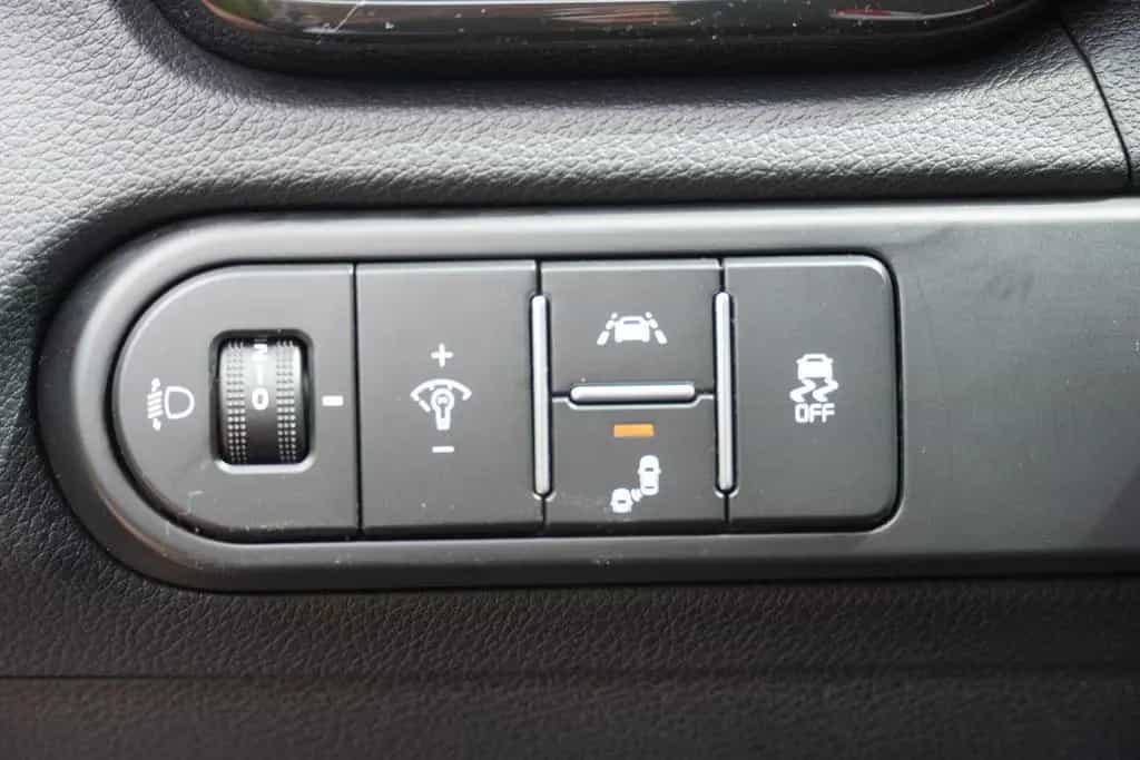 Kia cee'd / Ceed Ceed 1.4 T-GDI DCT Spirit LED ACC Navi Kamera 01/2020-photo-18