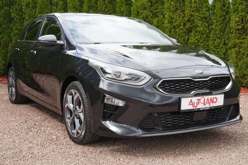 Kia cee'd / Ceed Ceed 1.4 T-GDI DCT Spirit LED ACC Navi Kamera 01/2020-photo-2