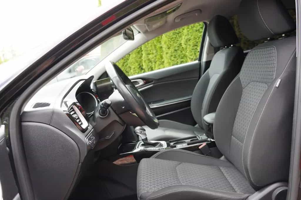 Kia cee'd / Ceed Ceed 1.4 T-GDI DCT Spirit LED ACC Navi Kamera 01/2020-photo-25