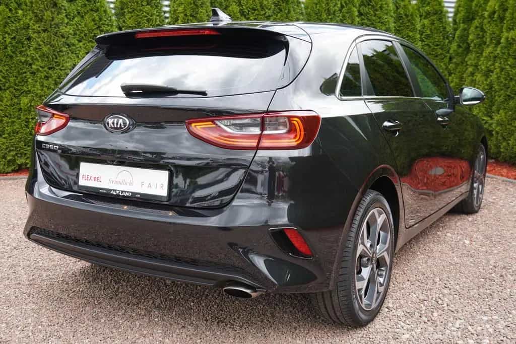 Kia cee'd / Ceed Ceed 1.4 T-GDI DCT Spirit LED ACC Navi Kamera 01/2020-photo-5