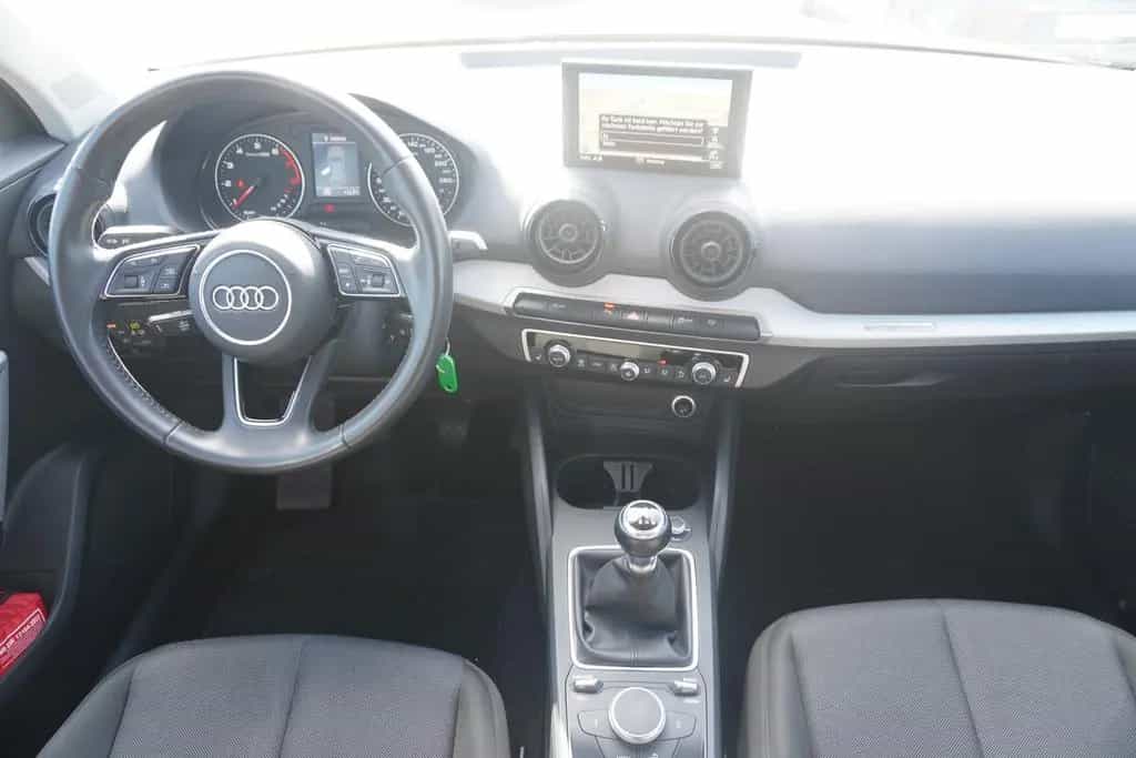 Audi Q2 1.4 TFSI LED Navi Sitzheizung AHK Kamera PDC 07/2018-photo-12