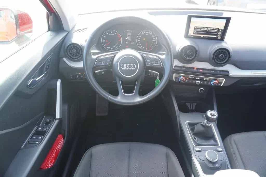 Audi Q2 1.4 TFSI LED Navi Sitzheizung AHK Kamera PDC 07/2018-photo-16