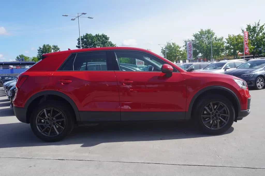 Audi Q2 1.4 TFSI LED Navi Sitzheizung AHK Kamera PDC 07/2018-photo-4