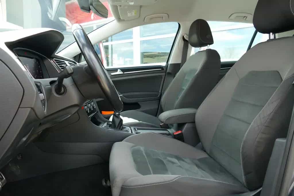 Volkswagen Golf VII 1.4 TSI Highline R-Line LED App Connect 12/2017-photo-23